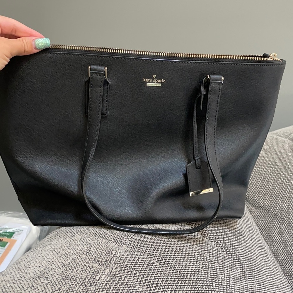 Black Kate spade purse and matching wallet